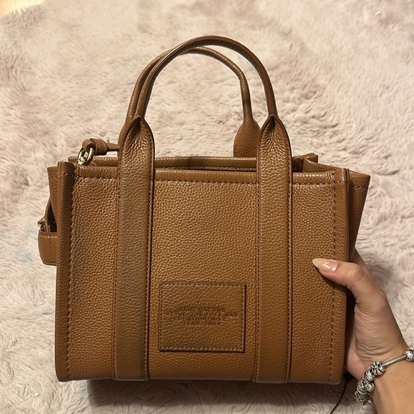 Authentic Marc Jacob’s small tote bag in argan oil - Picture 3 of 5